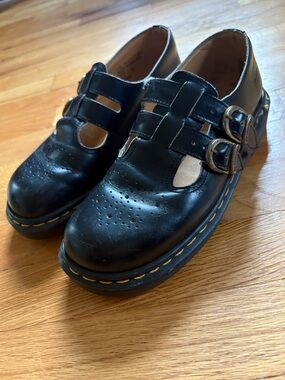 Dr. Martens Mary Jane Made in England size AU 5 which is approx 7 women’s US